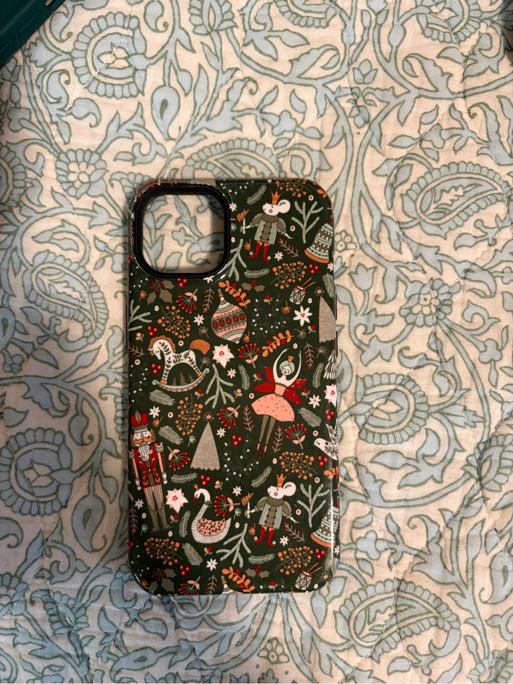 iPhone 13 phone case bundle - Picture 4 of 7